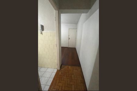 Apartamento à venda com 61m², 2 quartos e 1 vaga Apartamento à venda com 61m², 2 quartos e 1 vagaCorredor