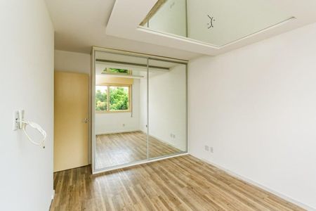 Quarto 1 de apartamento para alugar com 2 quartos, 84m² em Santana, Porto Alegre