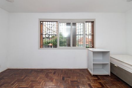 Sala/Quarto de apartamento para alugar com 2 quartos, 28m² em Santo Antônio, Porto Alegre