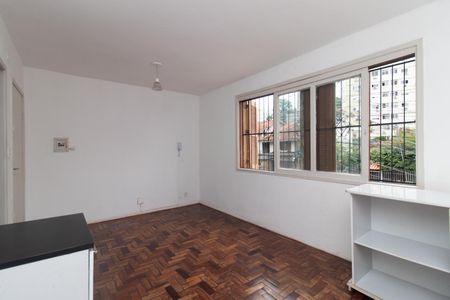 Apartamento para alugar com 28m², 2 quartos e sem vaga Apartamento para alugar com 28m², 2 quartos e sem vagaSala/Quarto