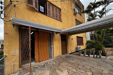 Fachada de apartamento para alugar com 2 quartos, 28m² em Santo Antônio, Porto Alegre