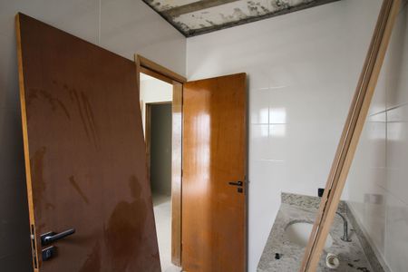 Casa à venda com 130m², 2 quartos e 2 vagas Casa à venda com 130m², 2 quartos e 2 vagasBanheiro da Suíte 2