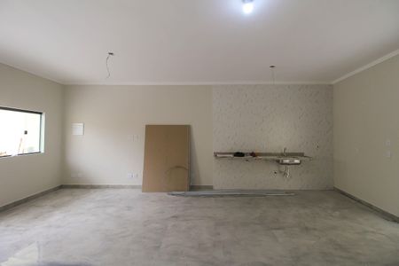 Casa à venda com 130m², 2 quartos e 2 vagas Casa à venda com 130m², 2 quartos e 2 vagasSala/Cozinha
