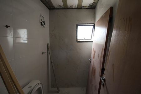 Casa à venda com 130m², 2 quartos e 2 vagas Casa à venda com 130m², 2 quartos e 2 vagasBanheiro da Suíte 2