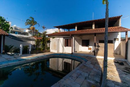 Casa para alugar com 230m², 4 quartos e 3 vagasÁrea externa