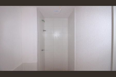 Apartamento à venda com 35m², 2 quartos e sem vaga Apartamento à venda com 35m², 2 quartos e sem vagaBanheiro social