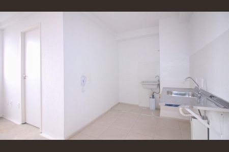 Apartamento à venda com 35m², 2 quartos e sem vaga Apartamento à venda com 35m², 2 quartos e sem vagaSala/cozinha