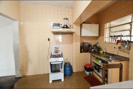 Cozinha de casa para alugar com 3 quartos, 360m² em São Cristóvão, Belo Horizonte