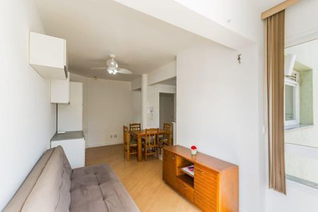 Sala  de apartamento para alugar com 1 quarto, 48m² em Bom Fim, Porto Alegre