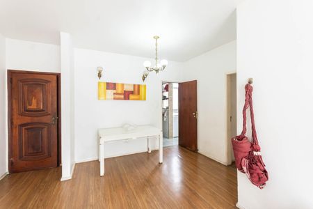 Apartamento à venda com 110m², 3 quartos e 2 vagasSala
