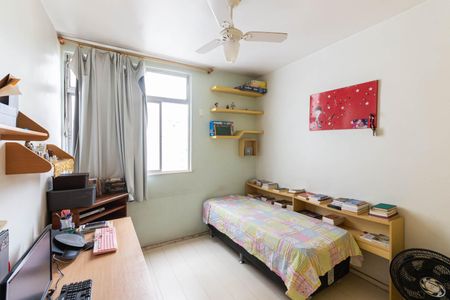 Apartamento à venda com 110m², 3 quartos e 2 vagasQuarto 2