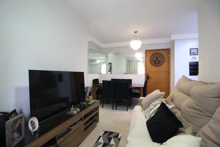 Sala de apartamento para alugar com 2 quartos, 65m² em Taquara, Rio de Janeiro