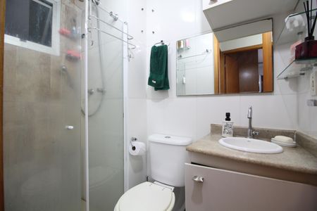 Apartamento para alugar com 65m², 2 quartos e 2 vagasBanheiro