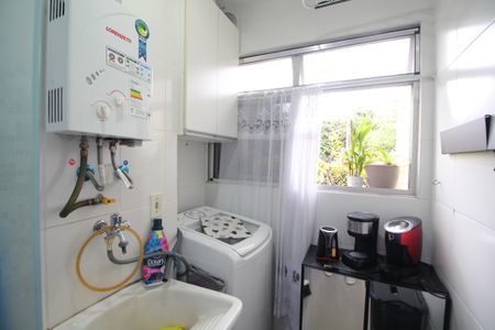 Apartamento para alugar com 65m², 2 quartos e 2 vagasÁrea de Serviço