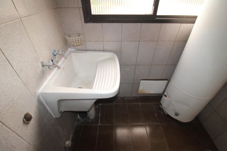 Apartamento para alugar com 200m², 4 quartos e 2 vagasÁrea de Serviço