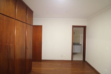 Apartamento para alugar com 200m², 4 quartos e 2 vagasQuarto 4