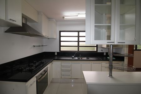 Apartamento para alugar com 200m², 4 quartos e 2 vagasCozinha