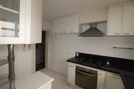 Apartamento para alugar com 200m², 4 quartos e 2 vagasCozinha