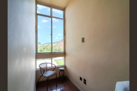 Apartamento à venda com 47m², 1 quarto e sem vagaSala