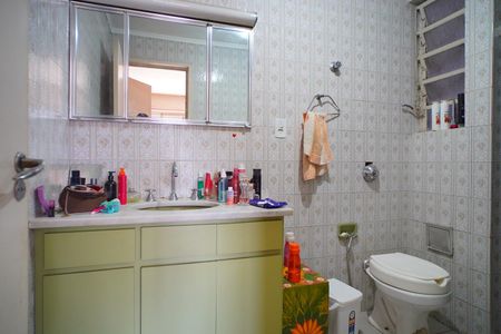 Apartamento à venda com 116m², 3 quartos e 2 vagasBanheiro  suíte 