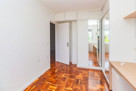 Quarto 1  de apartamento para alugar com 2 quartos, 65m² em Bom Jesus, Porto Alegre