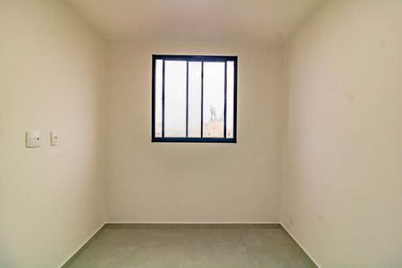 Apartamento para alugar com 2 quartos, 43m² em Vila Mira, São Paulo