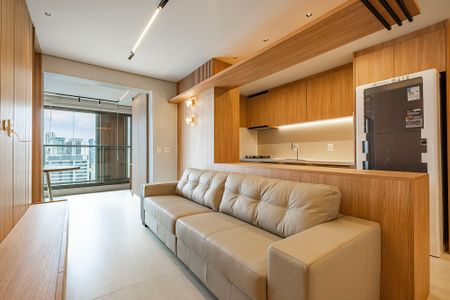 Sala/Cozinha de apartamento à venda com 2 quartos, 71m² em Pinheiros, São Paulo