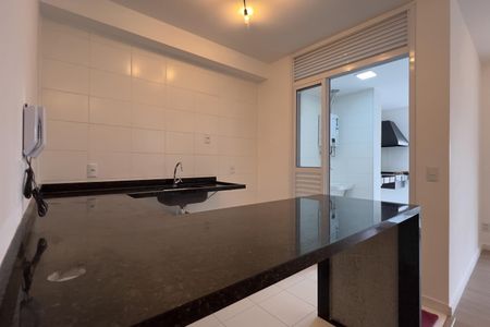 Apartamento para alugar com 66m², 2 quartos e 1 vaga Apartamento para alugar com 66m², 2 quartos e 1 vagaCozinha e Área de Serviço