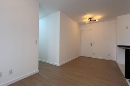 Sala de apartamento para alugar com 2 quartos, 66m² em Picanço, Guarulhos