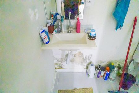 Casa à venda com 307m², 11 quartos e 1 vaga Casa à venda com 307m², 11 quartos e 1 vagasuite