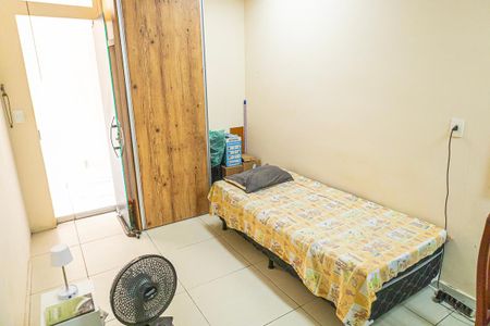 Casa à venda com 307m², 11 quartos e 1 vaga Casa à venda com 307m², 11 quartos e 1 vagaQuarto 1/ suite