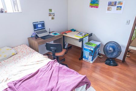 Casa à venda com 307m², 11 quartos e 1 vaga Casa à venda com 307m², 11 quartos e 1 vagaQuarto 7