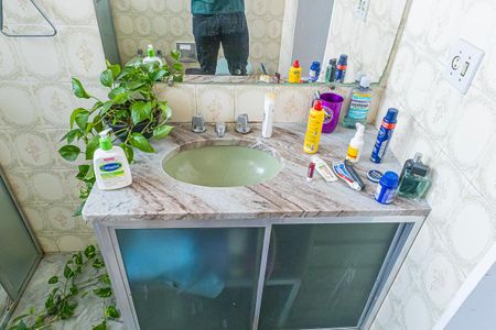 Casa à venda com 307m², 11 quartos e 1 vaga Casa à venda com 307m², 11 quartos e 1 vagasuite