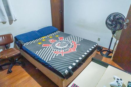 Casa à venda com 307m², 11 quartos e 1 vaga Casa à venda com 307m², 11 quartos e 1 vagaQuarto 9