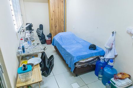 Casa à venda com 307m², 11 quartos e 1 vaga Casa à venda com 307m², 11 quartos e 1 vagaQuarto 5/ suite