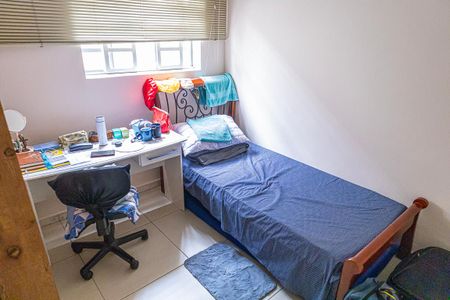 Casa à venda com 307m², 11 quartos e 1 vaga Casa à venda com 307m², 11 quartos e 1 vagaQuarto 6