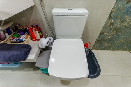 Casa à venda com 196m², 3 quartos e 2 vagasSuíte 2 - Banheiro