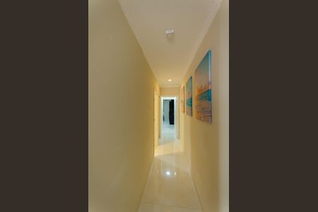 Corredor de casa para alugar com 3 quartos, 196m² em Vila Pirituba, São Paulo