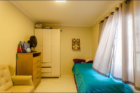 Casa à venda com 196m², 3 quartos e 2 vagasSuíte 1