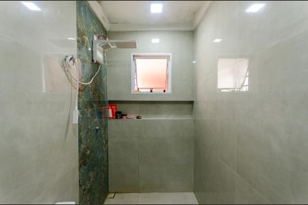 Casa à venda com 196m², 3 quartos e 2 vagasSuíte 2 - Banheiro