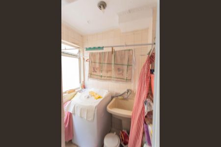 Apartamento à venda com 60m², 2 quartos e 1 vagaÁrea de Serviço