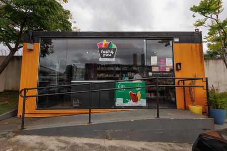 Apartamento para alugar com 54m², 2 quartos e 1 vagaÁrea comum - Mini Mercado