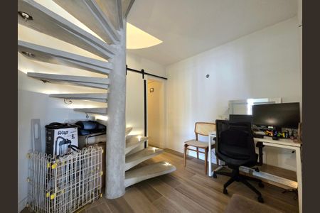 Apartamento à venda com 86m², 2 quartos e 1 vaga Apartamento à venda com 86m², 2 quartos e 1 vagaEscritório