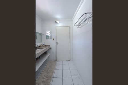 Casa para alugar com 87m², 3 quartos e 1 vaga Casa para alugar com 87m², 3 quartos e 1 vagaBanheiro