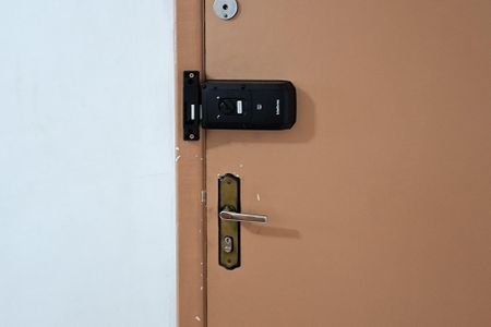 Fechadura eletrônica  de apartamento para alugar com 1 quarto, 44m² em Cidade Ocian, Praia Grande