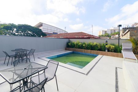 Piscina de apartamento para alugar com 2 quartos, 45m² em Jardim Casablanca, São Paulo