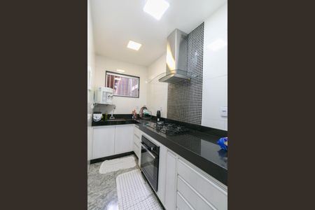 Casa à venda com 360m², 3 quartos e 8 vagas