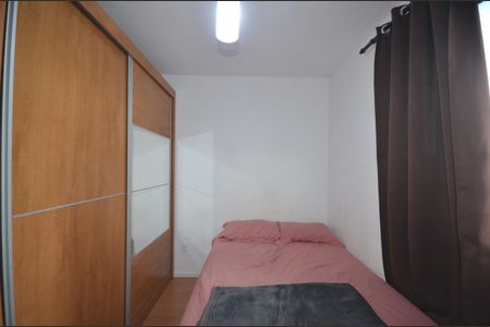 Quarto 1 de apartamento para alugar com 2 quartos, 43m² em Madureira, Rio de Janeiro