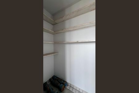 Apartamento para alugar com 180m², 4 quartos e 1 vagaDespensa
