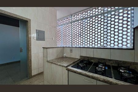 Apartamento para alugar com 180m², 4 quartos e 1 vagacozinha